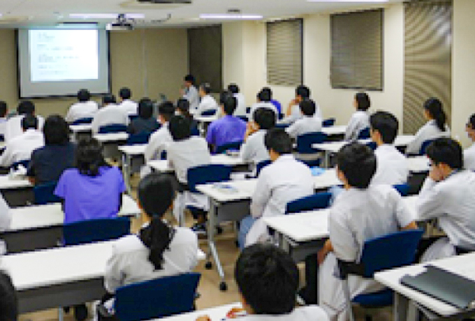 病院見学受付中