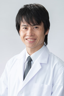 医員　藤原 健悟